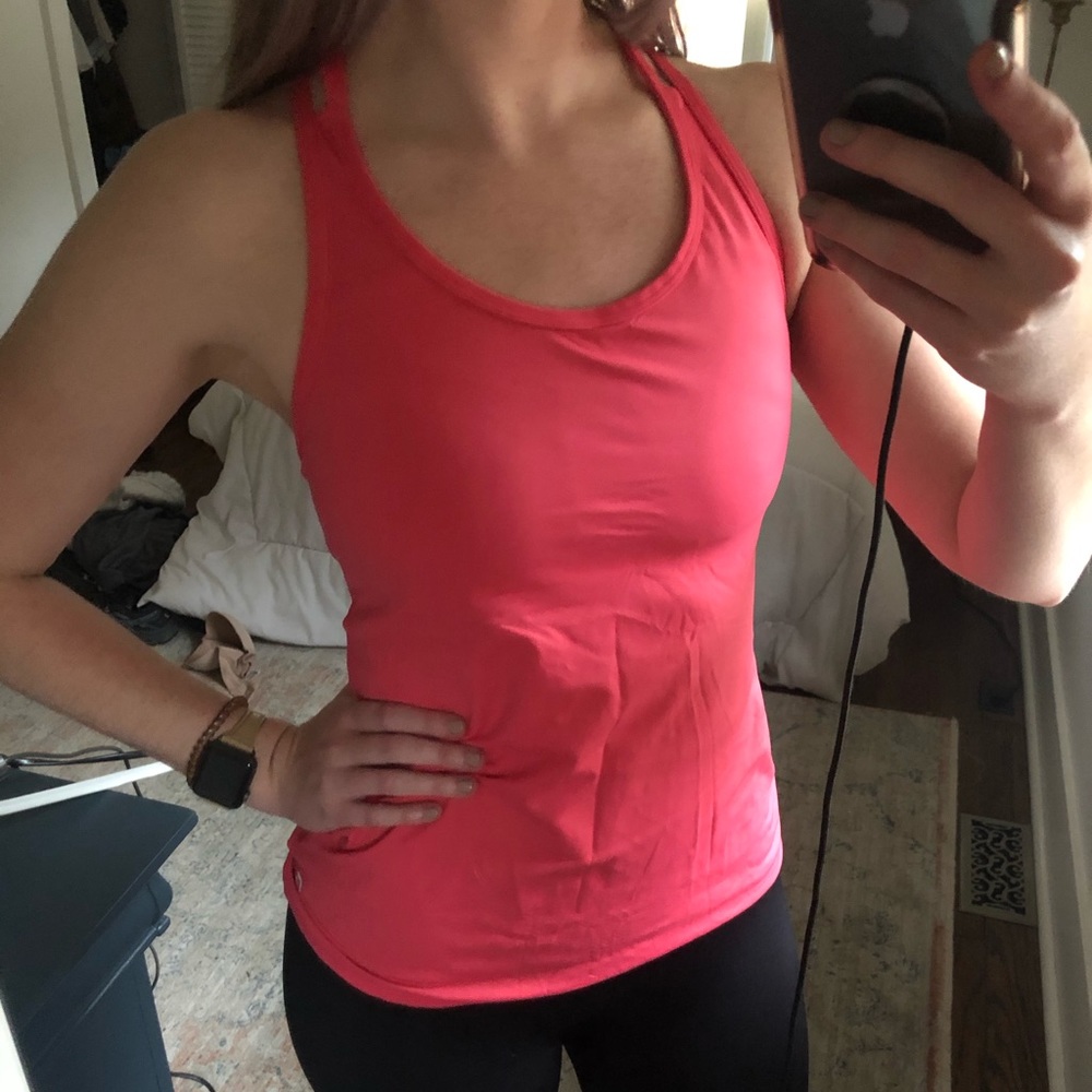 GapFit workout tank top